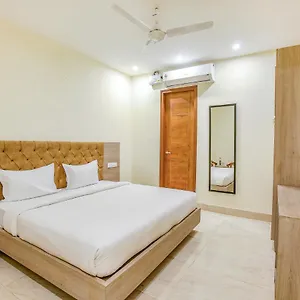*** Hotel Fabhotel Melano India