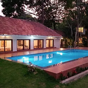  Resort Shantitheeram Ayurveda Lakeside Heritage India